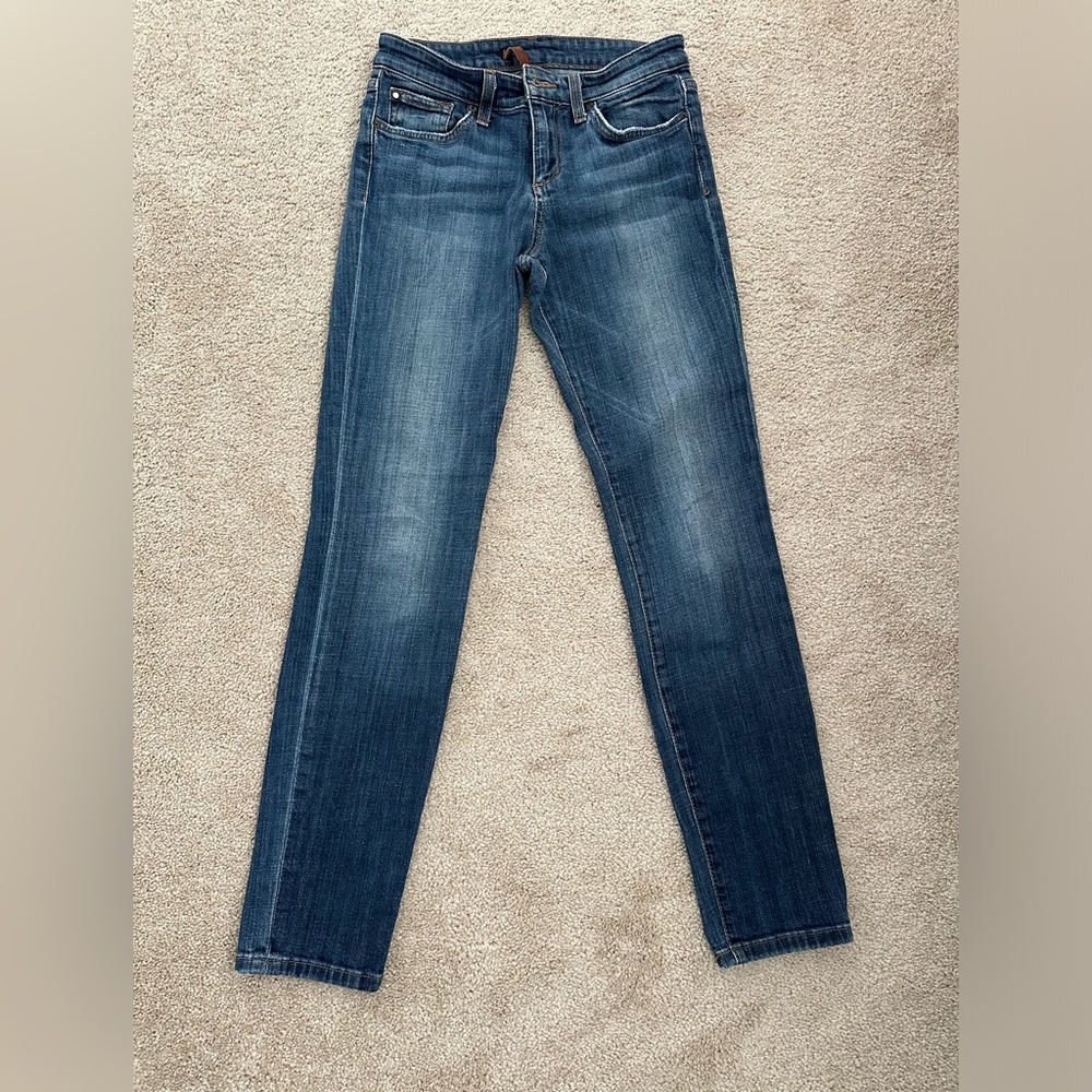 Joes jeans. Skinny. Size 25